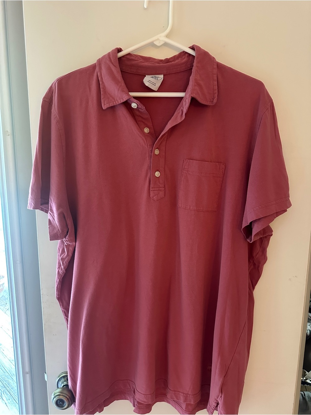 Brooks Brothers Men's Polo Shirt in Dusty Rose - Picture 1 of 3